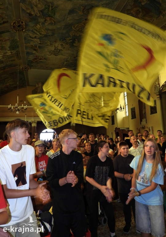 Przez powiat sępoleński przemaszerowała Grupa Kaszubska w pielgrzymce na Jasna Górę