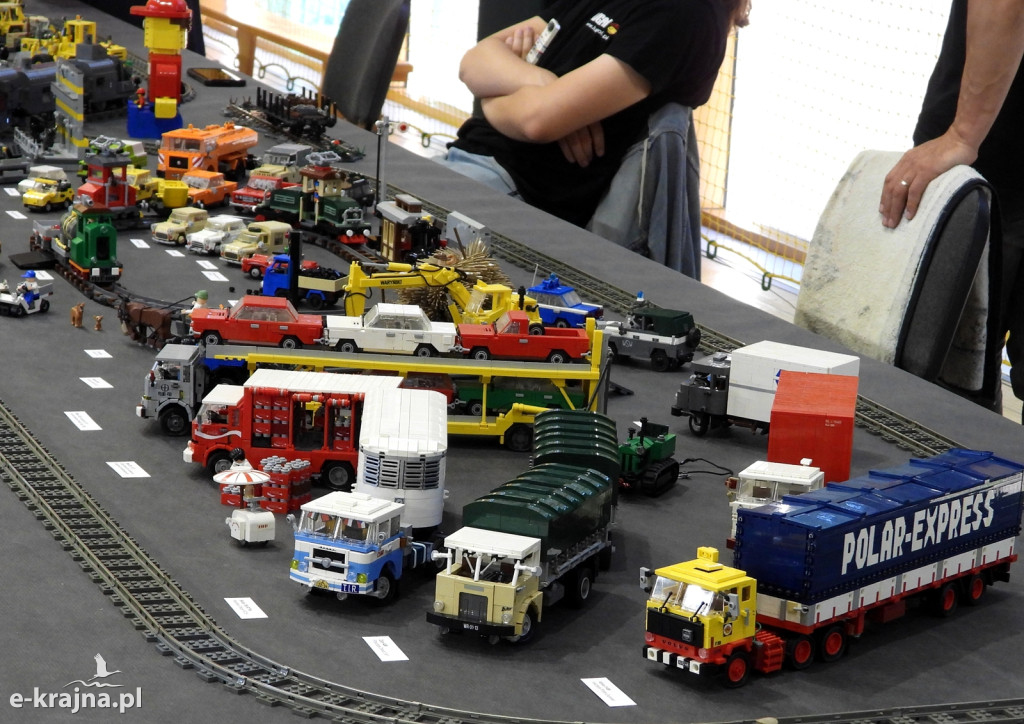 Legowisko 2025 - wystawa budowli z klocków Lego