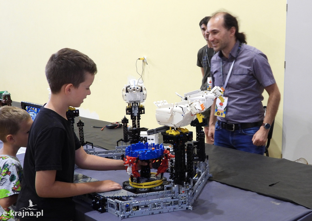 Legowisko 2025 - wystawa budowli z klocków Lego