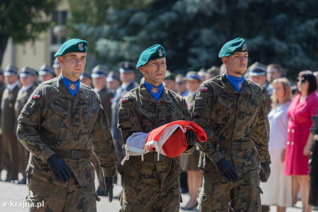 Uroczysty apel z okazji Święta Wojska Polskiego w Inspektoracie Wsparcia Sił Zbrojnych