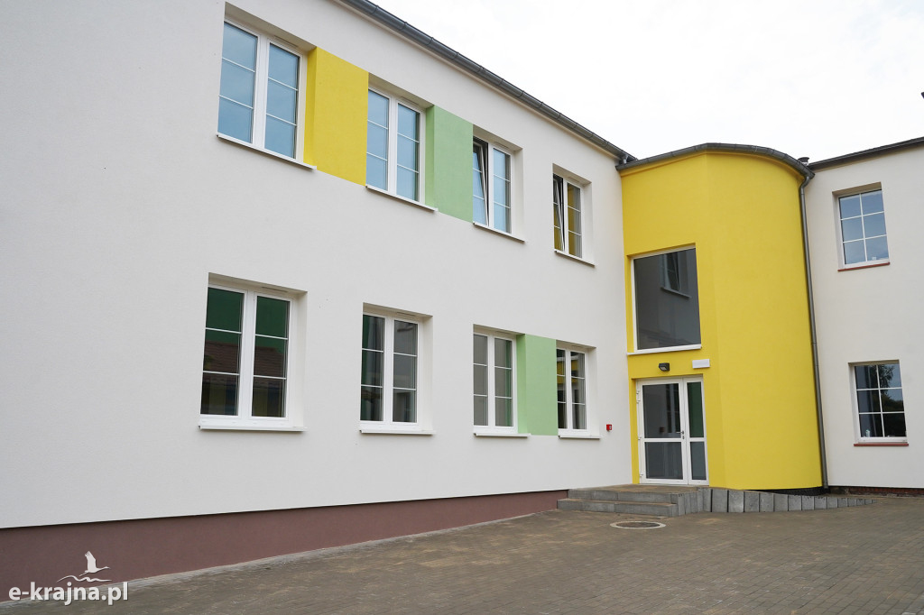 Rozbudowana Szkoła w Wiśniewie - gotowa