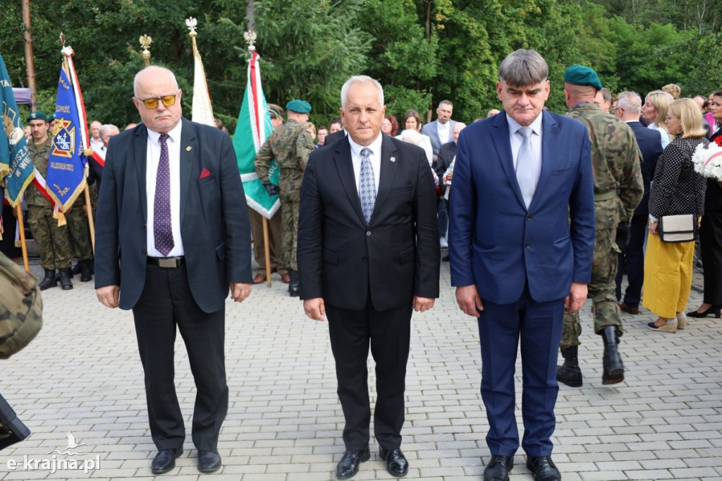 Karolewo - Uroczystość upamiętniająca ofiary II wojny światowej