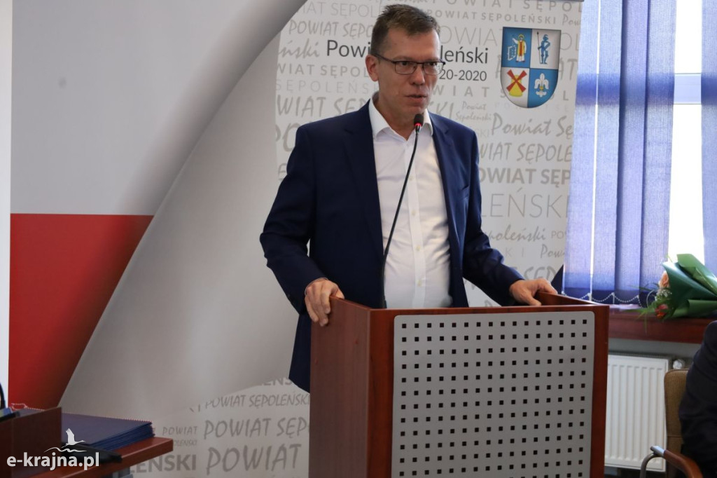 Wpis Władysława Dobbera oraz śp. dr. Józefa Buławy do Księgi Zasłużonych Powiatu Sepoleńskiego