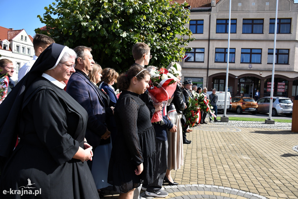 Kamień Krajeński: Obchody Dnia Sybiraka, 86. rocznicy agresji sowieckiej na Polskę oraz 85. rocznicy zbrodni katyńskiej