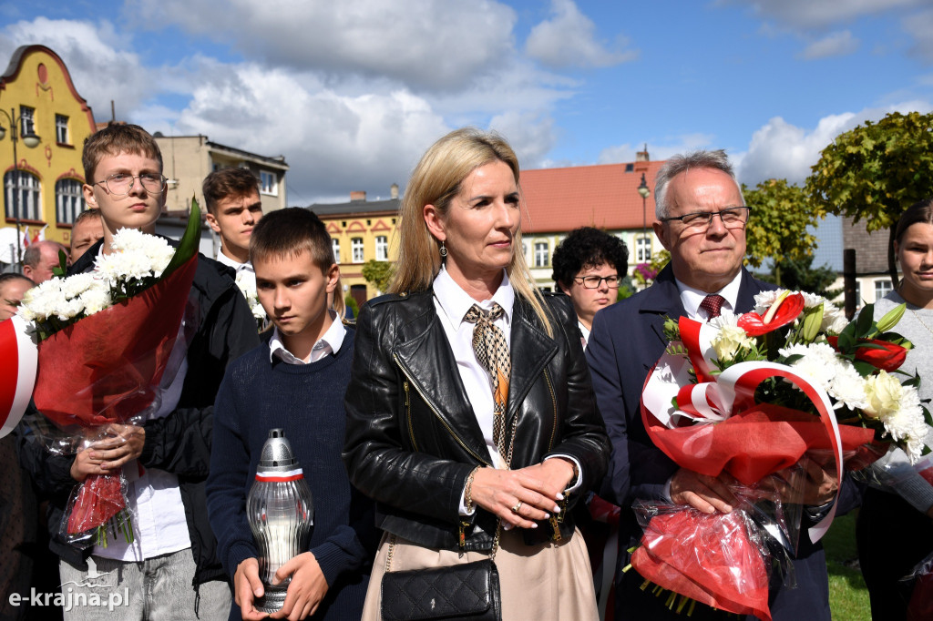 Kamień Krajeński: Obchody Dnia Sybiraka, 86. rocznicy agresji sowieckiej na Polskę oraz 85. rocznicy zbrodni katyńskiej