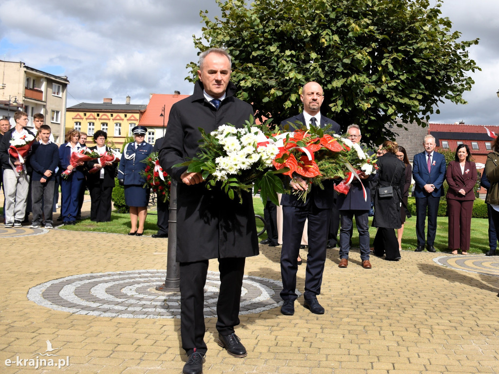 Kamień Krajeński: Obchody Dnia Sybiraka, 86. rocznicy agresji sowieckiej na Polskę oraz 85. rocznicy zbrodni katyńskiej
