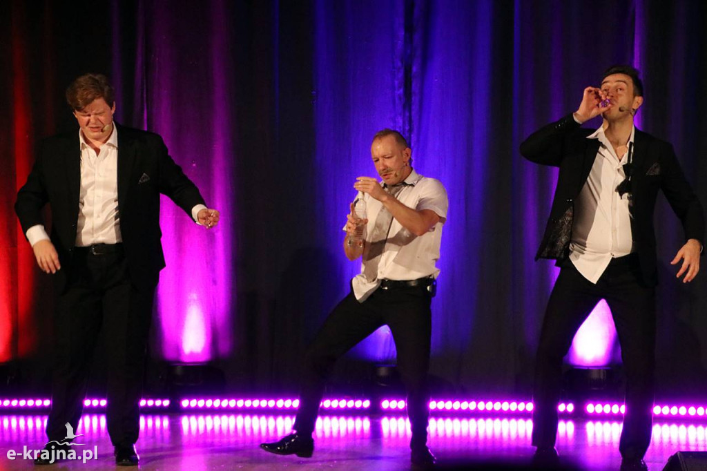 Kabaret Trzecia Strona Medalu w Więcborku