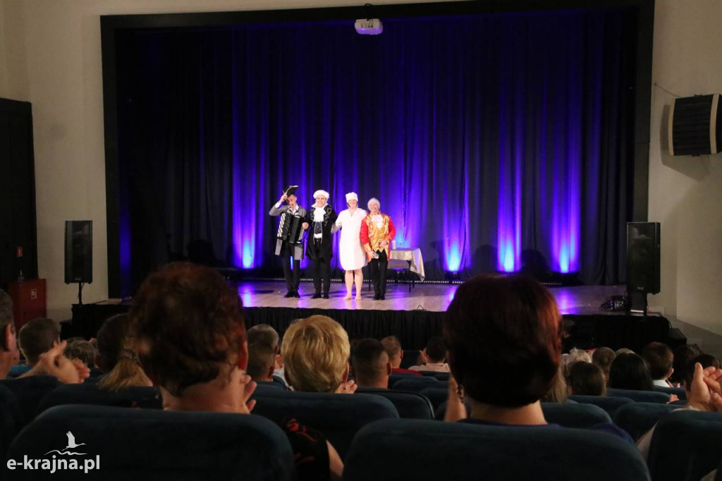 Kabaret Trzecia Strona Medalu w Więcborku
