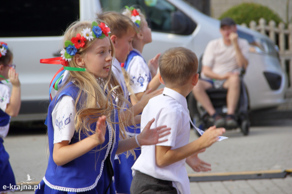 Wyjątkowa Biesiada po Lutowsku – 40-lecie zespołu Lutowianie!