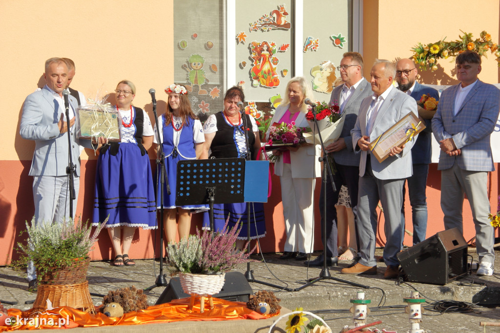 Wyjątkowa Biesiada po Lutowsku – 40-lecie zespołu Lutowianie!