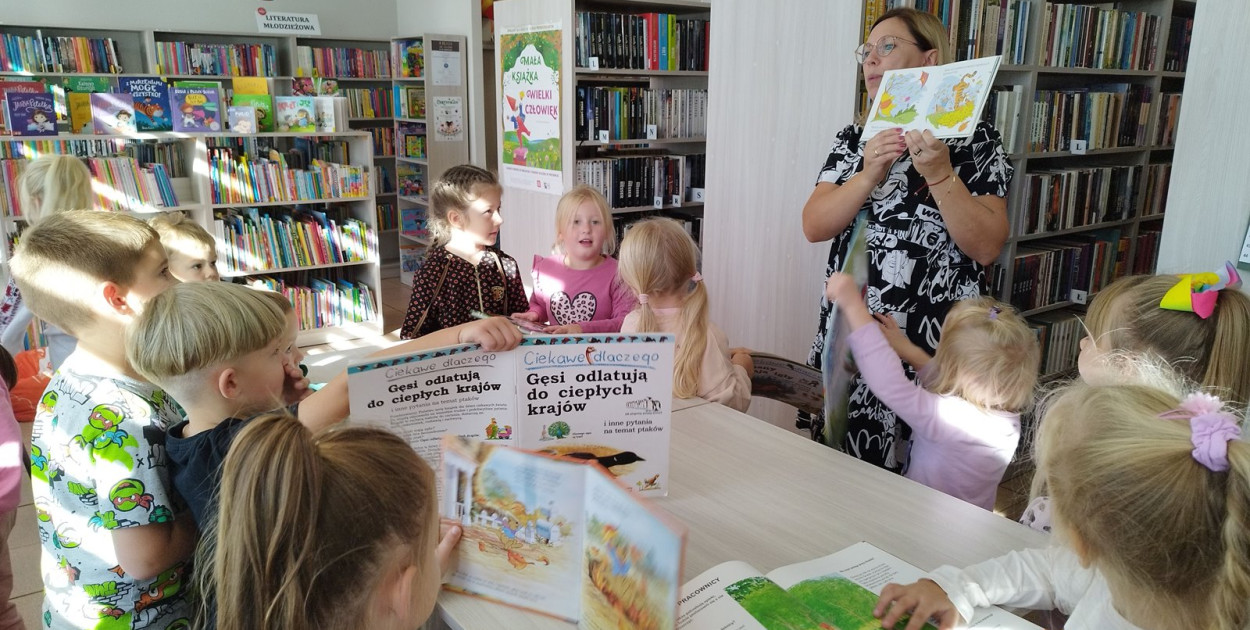Ślesin: Pod drzewami chodzi jesień