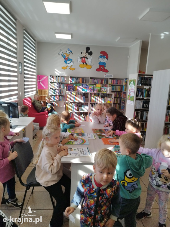 Ślesin: Pod drzewami chodzi jesień