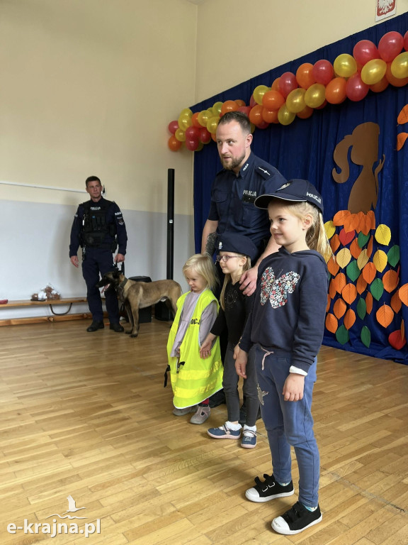 Człuchów - Policjant, pies i radiowóz – wielka przygoda Borowików i Skrzatów!