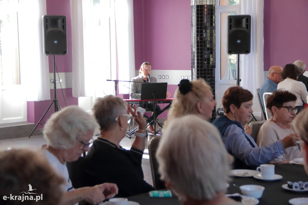 Sępólno Krajeńskie - Weekend Seniora z Kulturą – Cafe Latino w Złotej Kawiarence