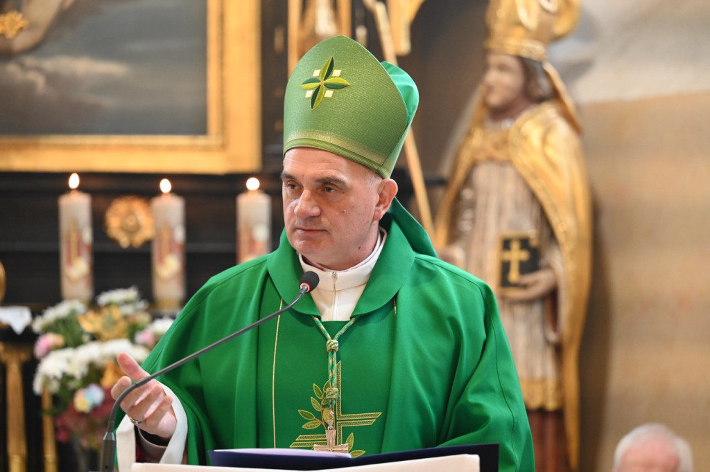 Bp Krzysztof Włodarczyk z okazji 700-lecia Runowa Krajeńskiego: Bóg nie oczekuje perfekcji, ale serca gotowego zaufać