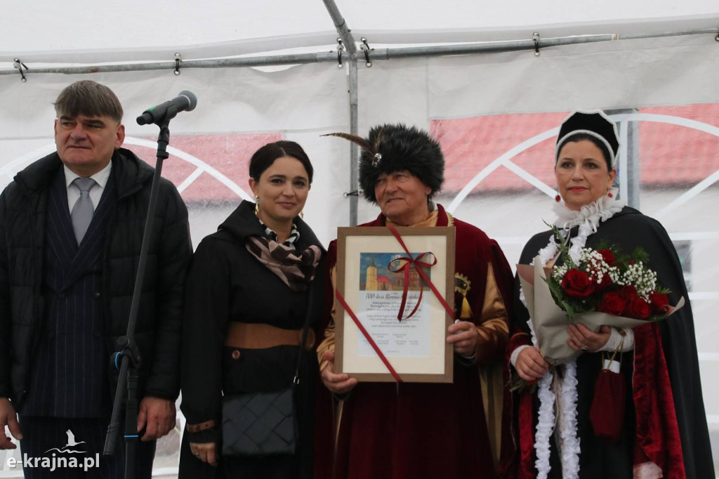 Gmina Więcbork: Piknik szlachecki na 700-lecie Runowa Krajeńskiego