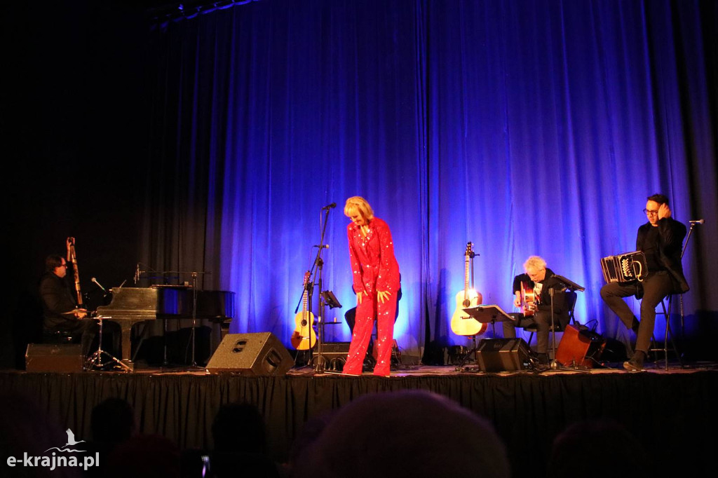 Koncert Katarzyny Żak w Więcborku - Miłosna Osiecka
