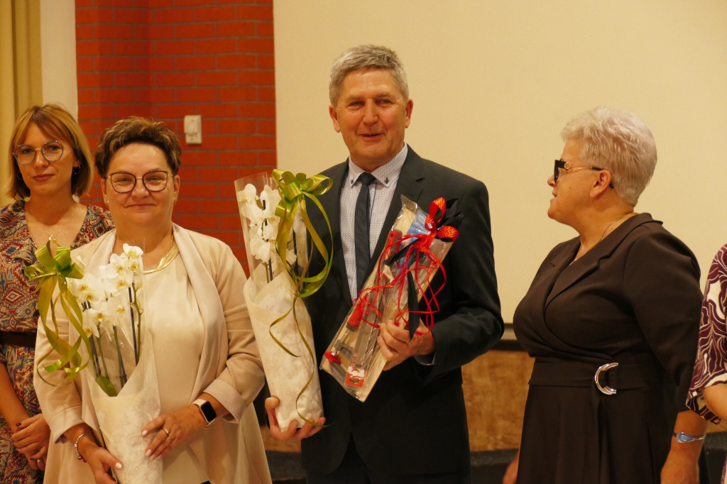 Gmina Lipka: Nagrody i gratulacje dla pracowników oświaty z okazji Dnia Edukacji Narodowej