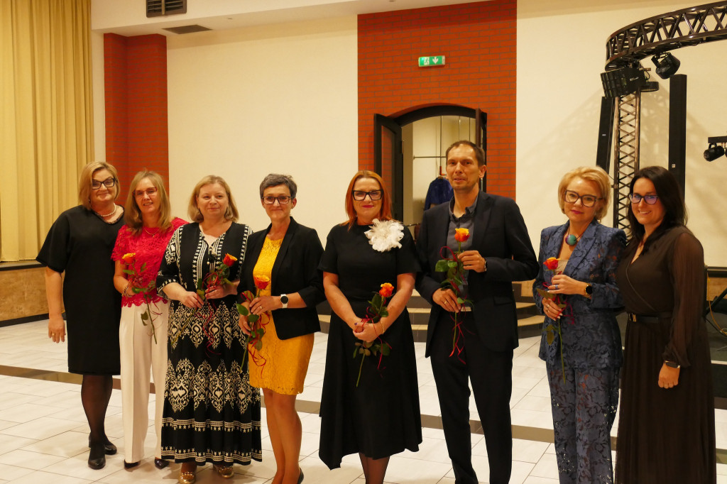 Gmina Lipka: Nagrody i gratulacje dla pracowników oświaty z okazji Dnia Edukacji Narodowej