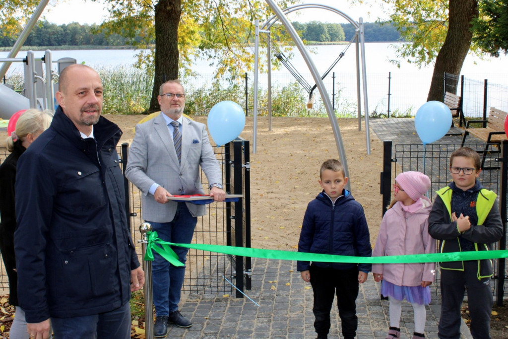 Otwarcie nowego placu zabaw przy Promenadzie w Więcborku