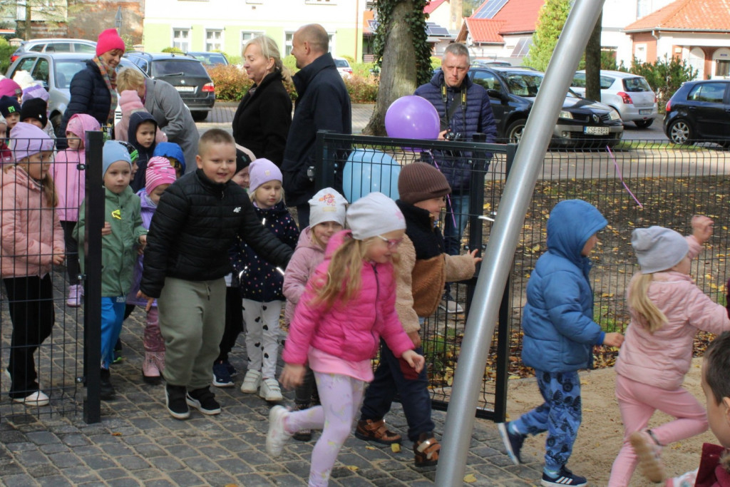 Otwarcie nowego placu zabaw przy Promenadzie w Więcborku