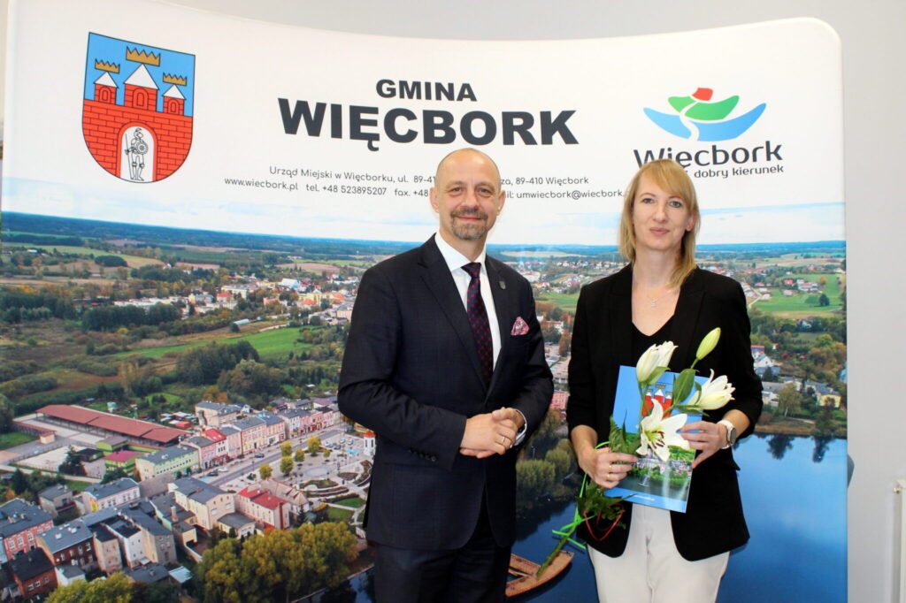 Wręczenie nagród Burmistrza Więcborka z okazji Dnia Edukacji Narodowej