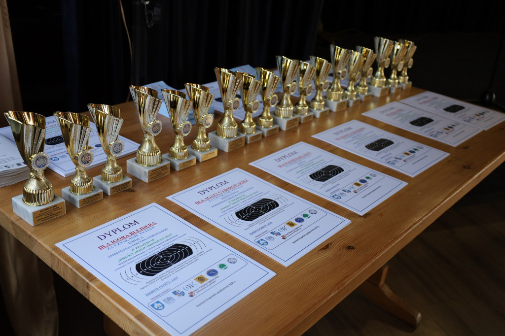 Kamieńskie Bractwo Strzeleckie - Seniorzy zawsze trafiają do celu