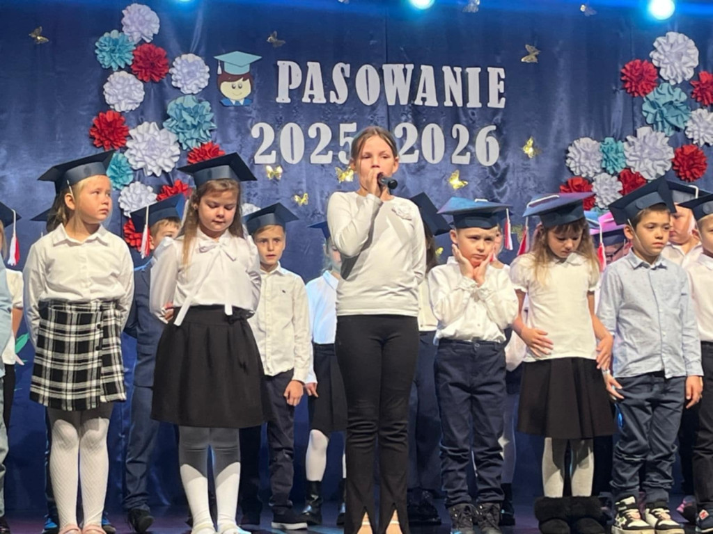 Pasowanie na ucznia w Szkole Podstawowej w Okonku