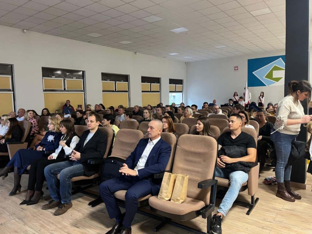 Pasowanie na ucznia w Szkole Podstawowej w Okonku