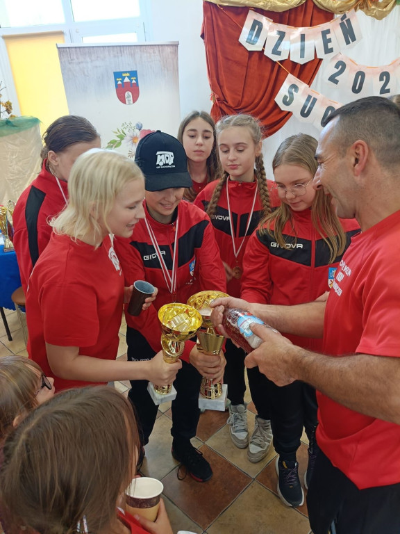 Drugie Halowe Zawody Młodzieżowych Drużyn Pożarniczych o Puchar Burmistrza Gminy Więcbork