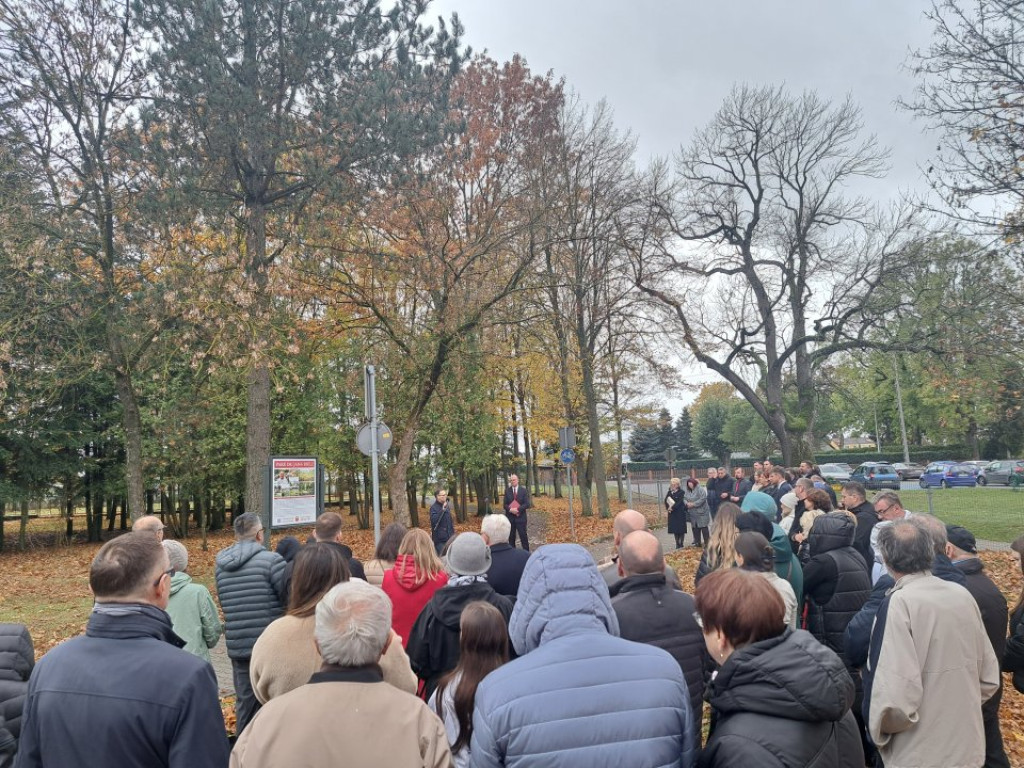 Krajenka: Uroczyste odsłonięcie tablicy upamiętniającej Jana Bielę