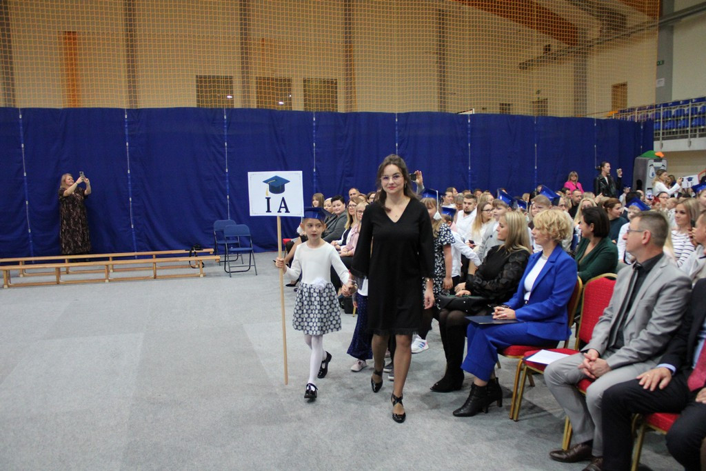 Pasowanie na ucznia – wyjątkowy dzień pierwszoklasistów z Mroczy