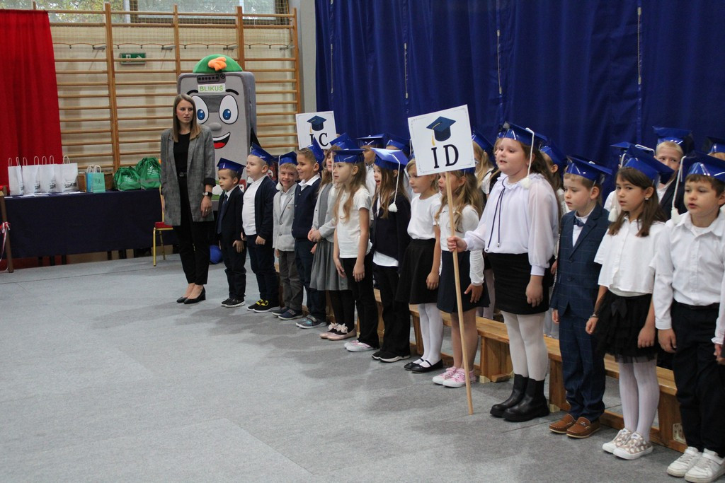 Pasowanie na ucznia – wyjątkowy dzień pierwszoklasistów z Mroczy