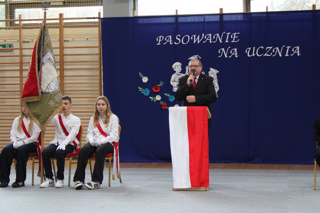 Pasowanie na ucznia – wyjątkowy dzień pierwszoklasistów z Mroczy