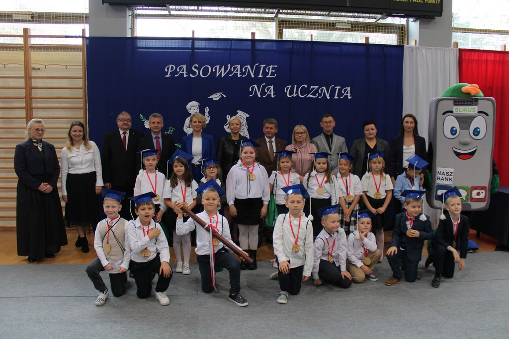 Pasowanie na ucznia – wyjątkowy dzień pierwszoklasistów z Mroczy