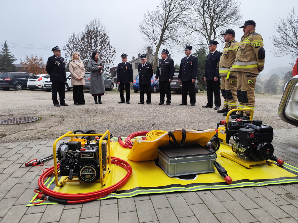 Narzędzia hydrauliczne dla OSP Kamień Krajeński i OSP Orzełek
