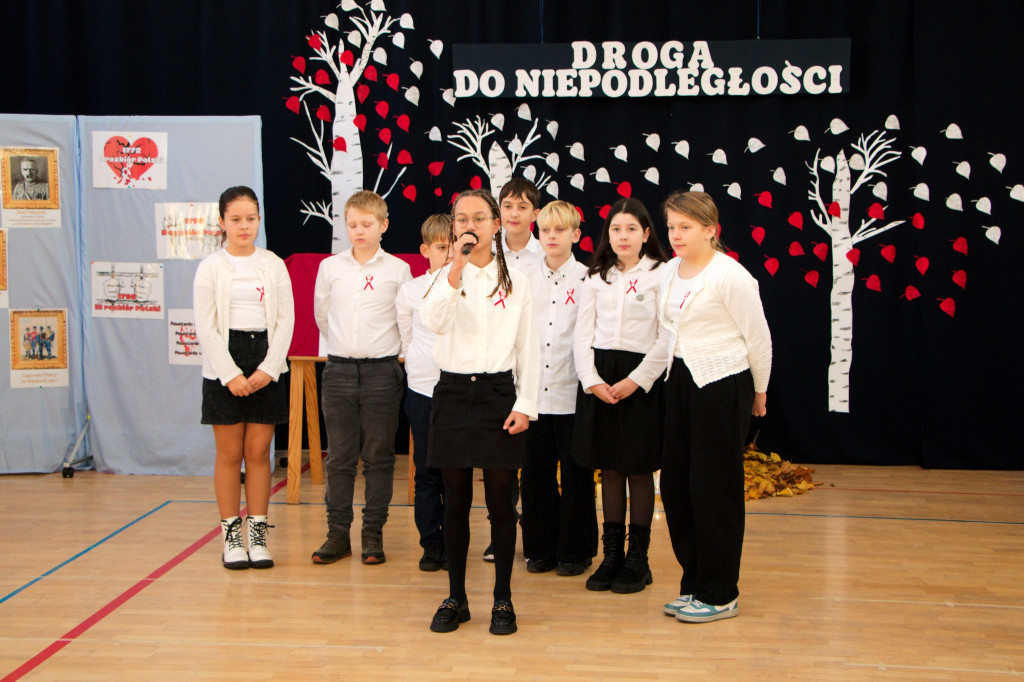 Gmina Wyrzysk: Apel z okazji Święta Niepodległości w Osieku nad Notecią