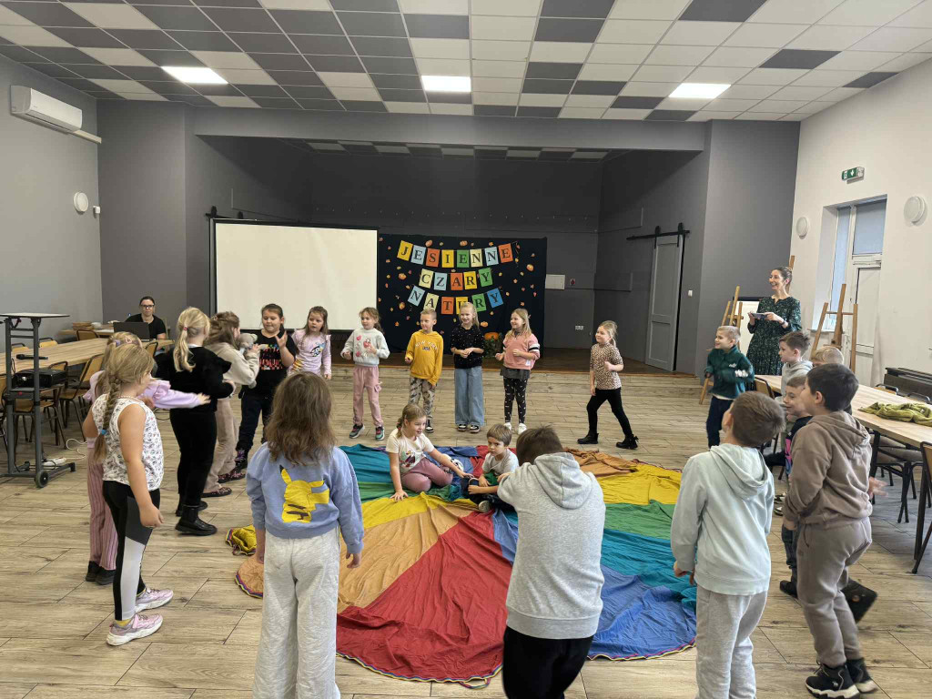 Gmina Nakło nad Notecią Jesienne czary natury w Ślesinie