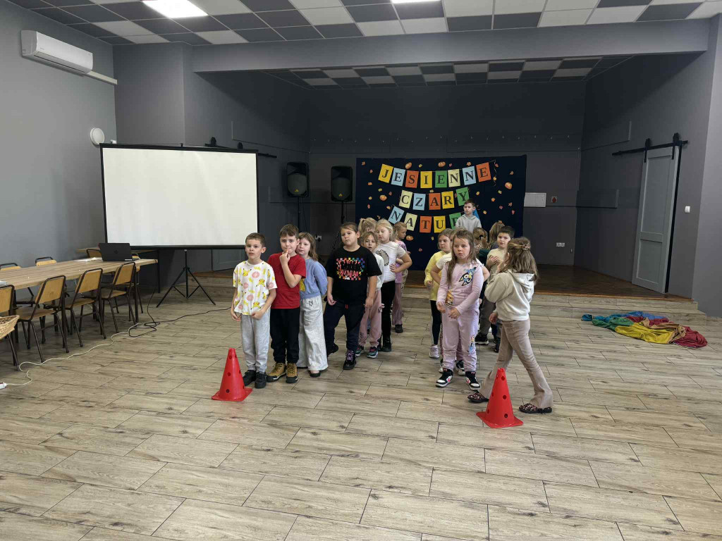 Gmina Nakło nad Notecią Jesienne czary natury w Ślesinie