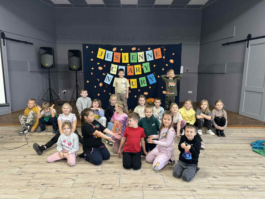 Gmina Nakło nad Notecią Jesienne czary natury w Ślesinie