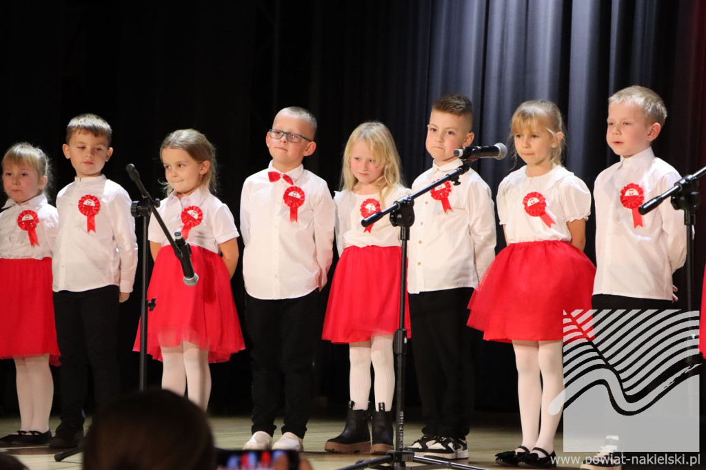 Młodzi nakielanie śpiewali dla Polski