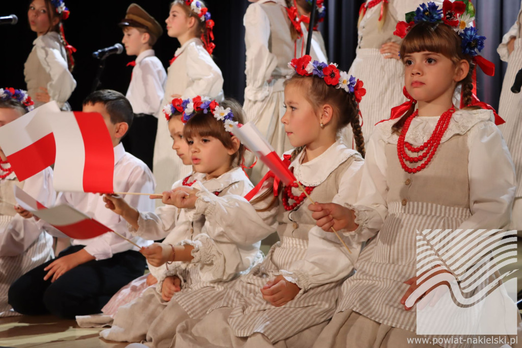 Młodzi nakielanie śpiewali dla Polski