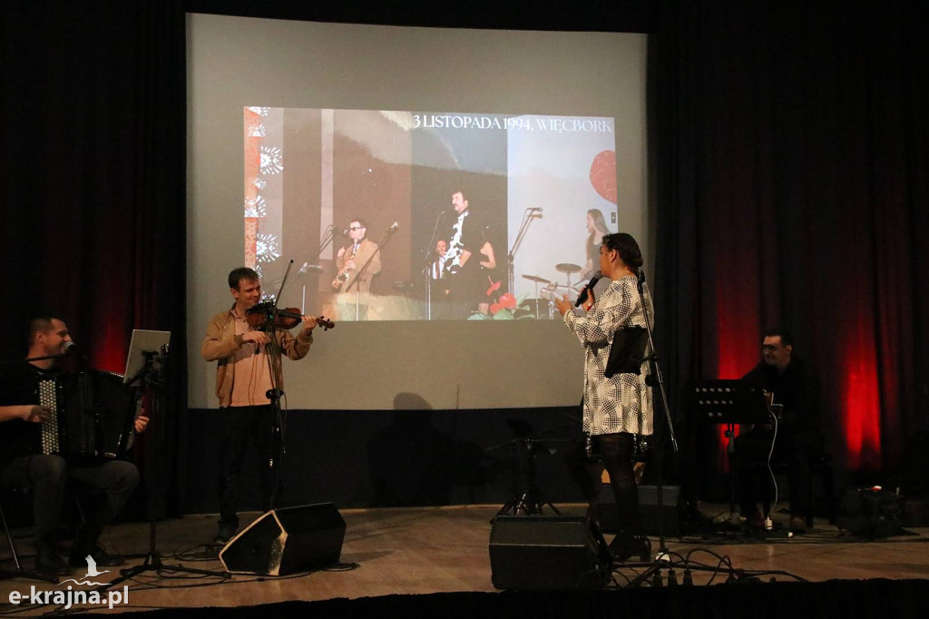 Więcbork śpiewa dla Niepodległej - Życia mała garść