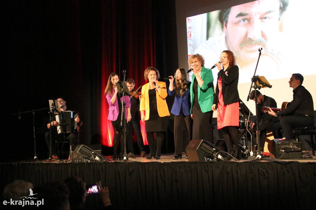 Więcbork śpiewa dla Niepodległej - Życia mała garść