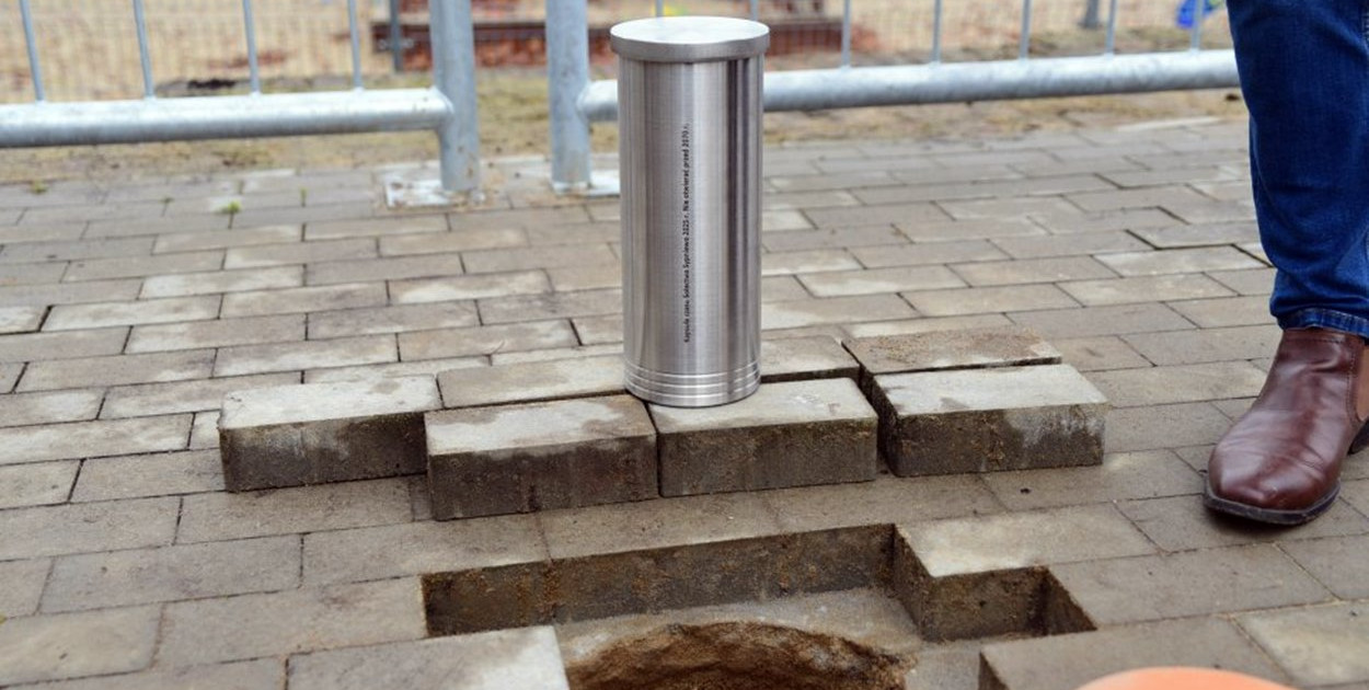 Jastrowie: Dla przyszłych pokoleń. Kapsuła Czasu w Sypniewie