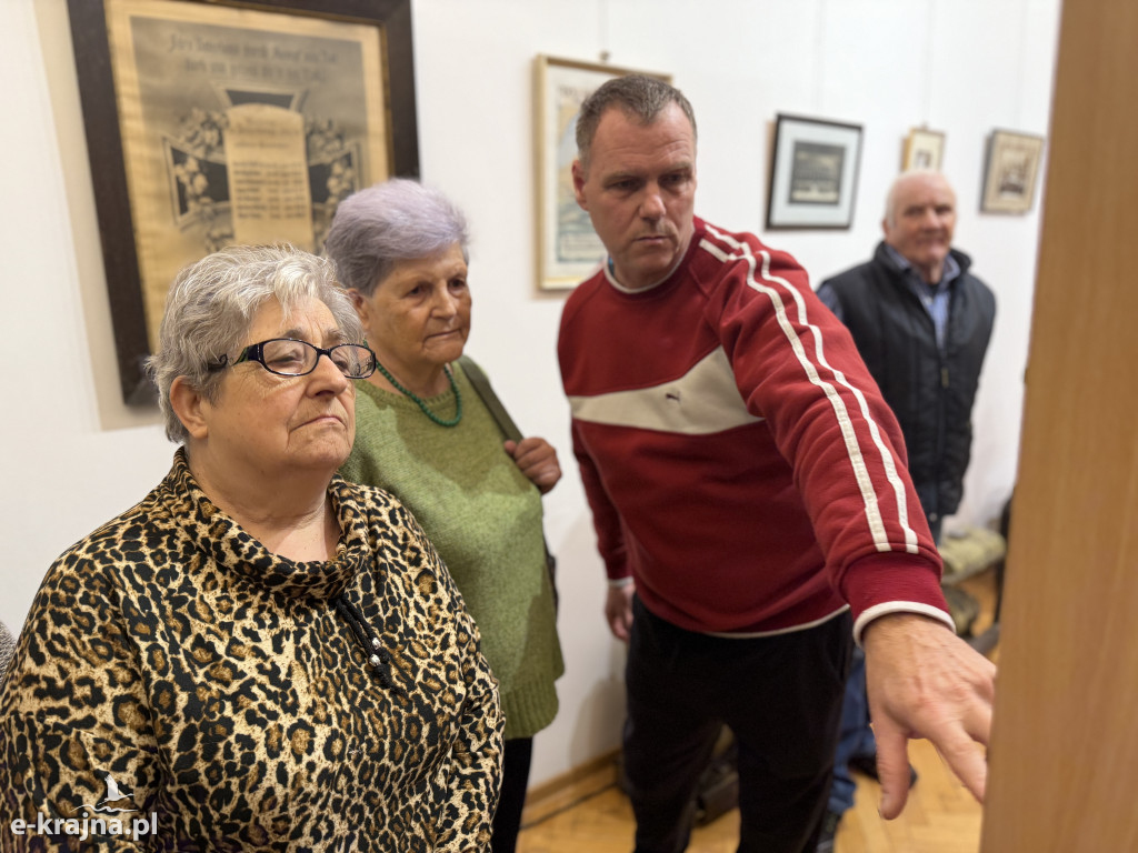 Kamień Krajeński: „Podróż przez historię”. Wyjątkowa wystawa w M-GOK