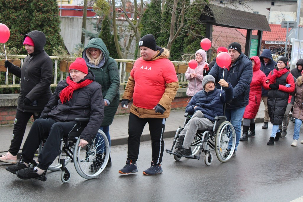 Przemarsz Kampanii „Dzieciństwo bez przemocy” w Mroczy