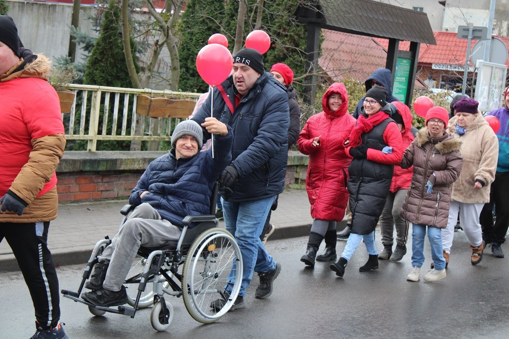 Przemarsz Kampanii „Dzieciństwo bez przemocy” w Mroczy