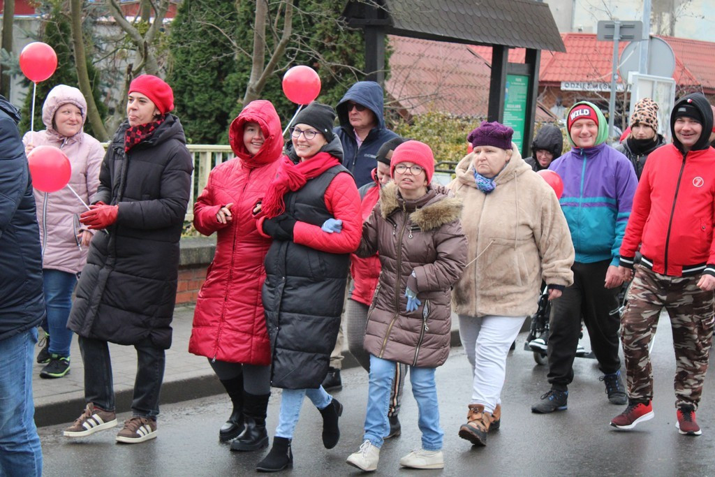 Przemarsz Kampanii „Dzieciństwo bez przemocy” w Mroczy