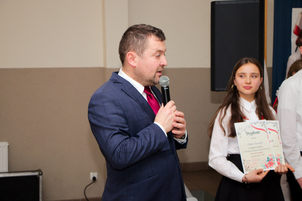 Gmina Wyrzysk: VII Gminny Konkurs Pieśni Patriotycznej w Falmierowie